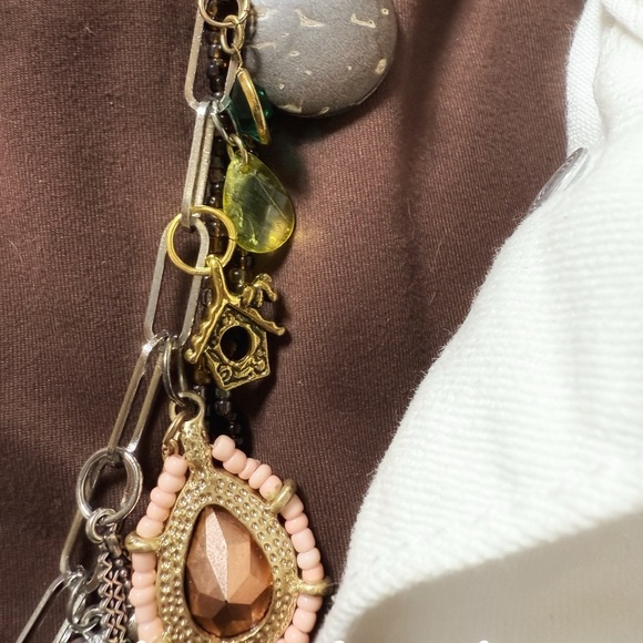 Eclectic vintage layered multi charms necklace - Picture 6 of 7